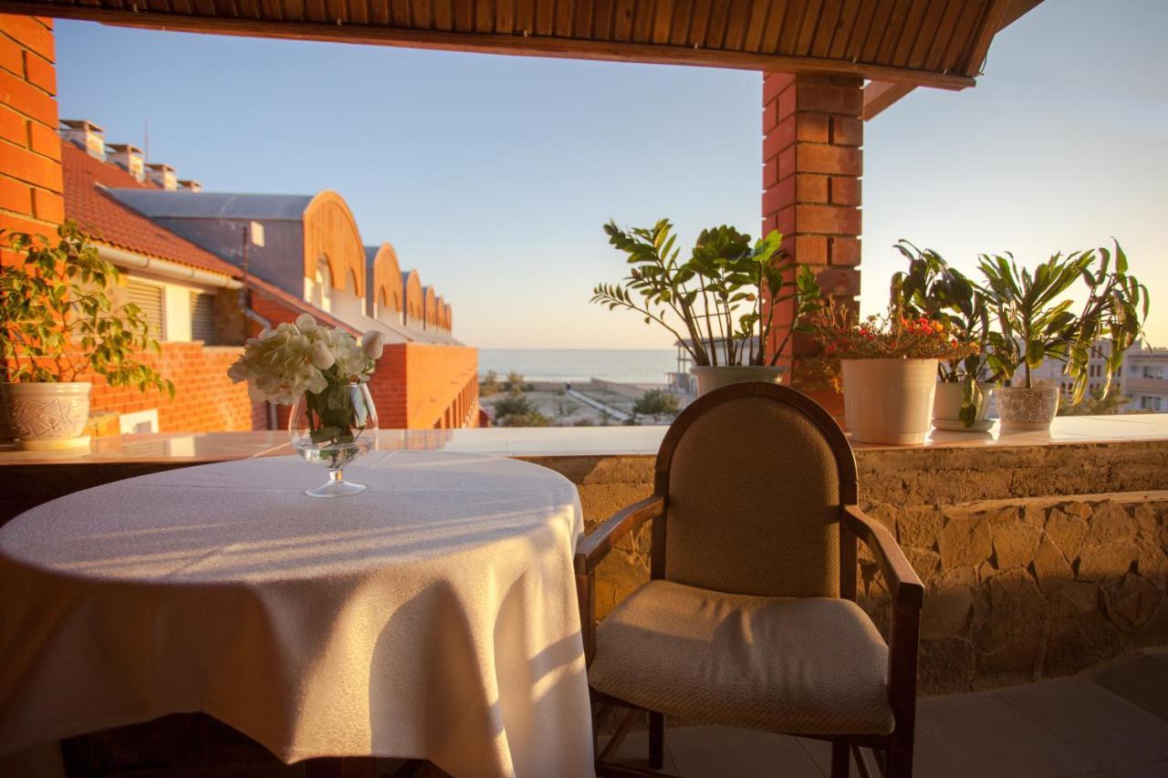 Rahat Hotel Ακτάου Εξωτερικό φωτογραφία