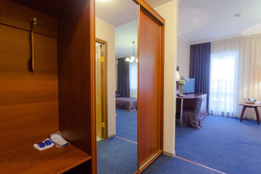 Rahat Hotel Ακτάου Δωμάτιο φωτογραφία